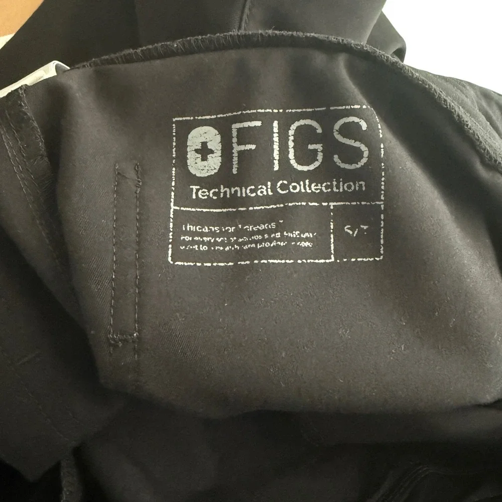 FIGS Zamora Jogger Scrub Pants Mens Black‎ Cargo Medical Uniform Size Small Tall